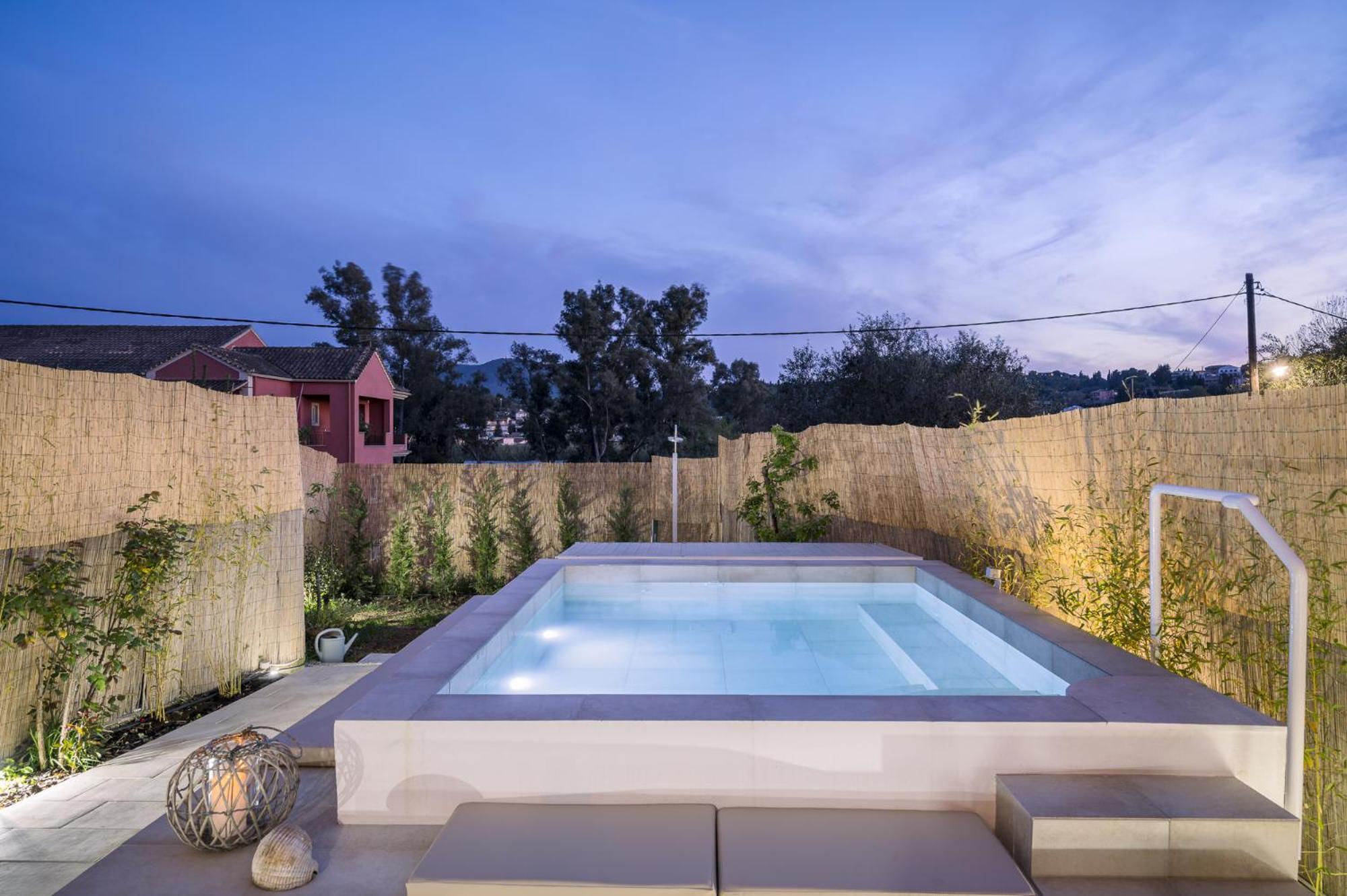 Villa Nina With Private Plunge Pool, 5Km To Corfu Town Extérieur photo