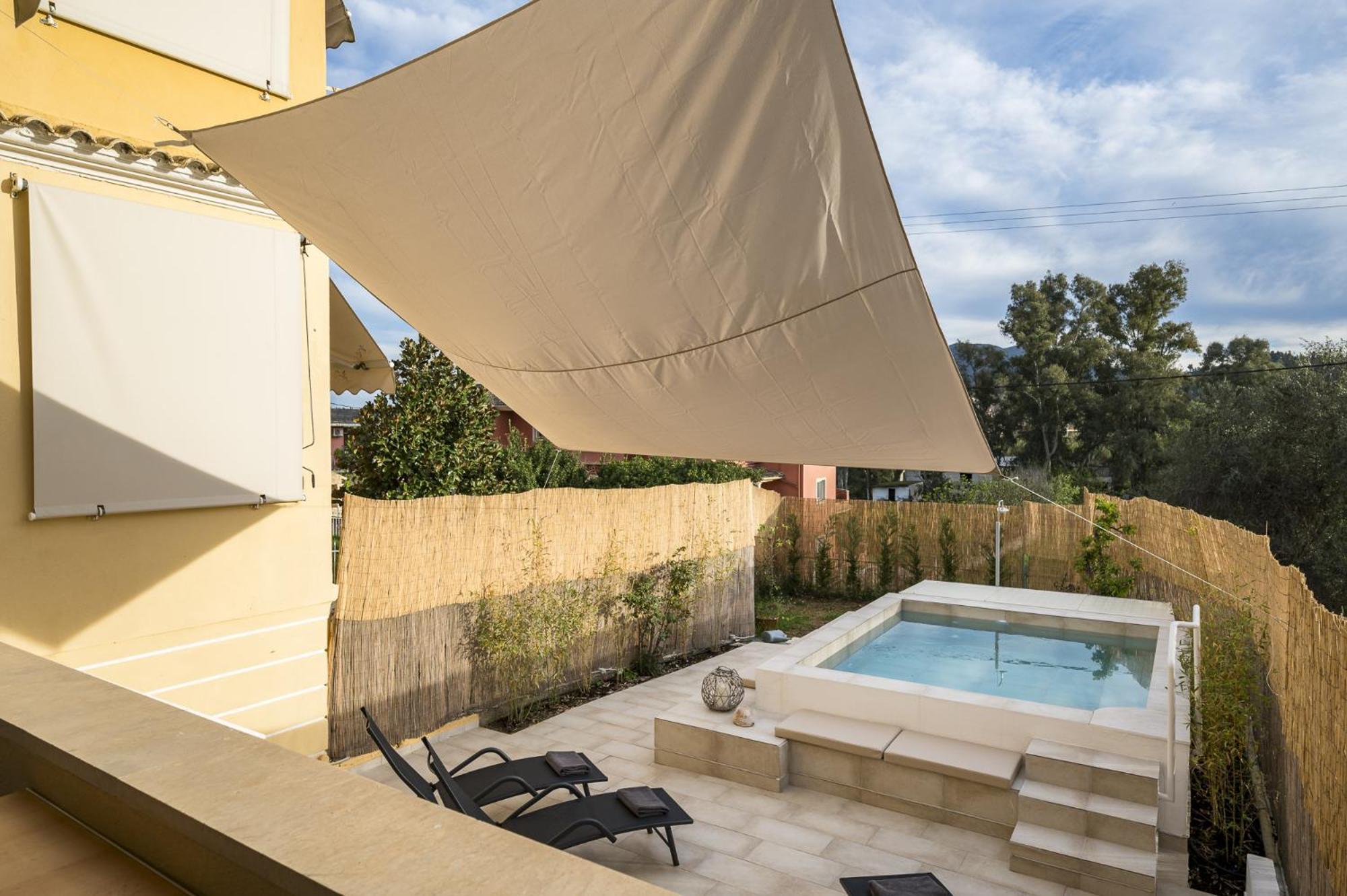 Villa Nina With Private Plunge Pool, 5Km To Corfu Town Extérieur photo