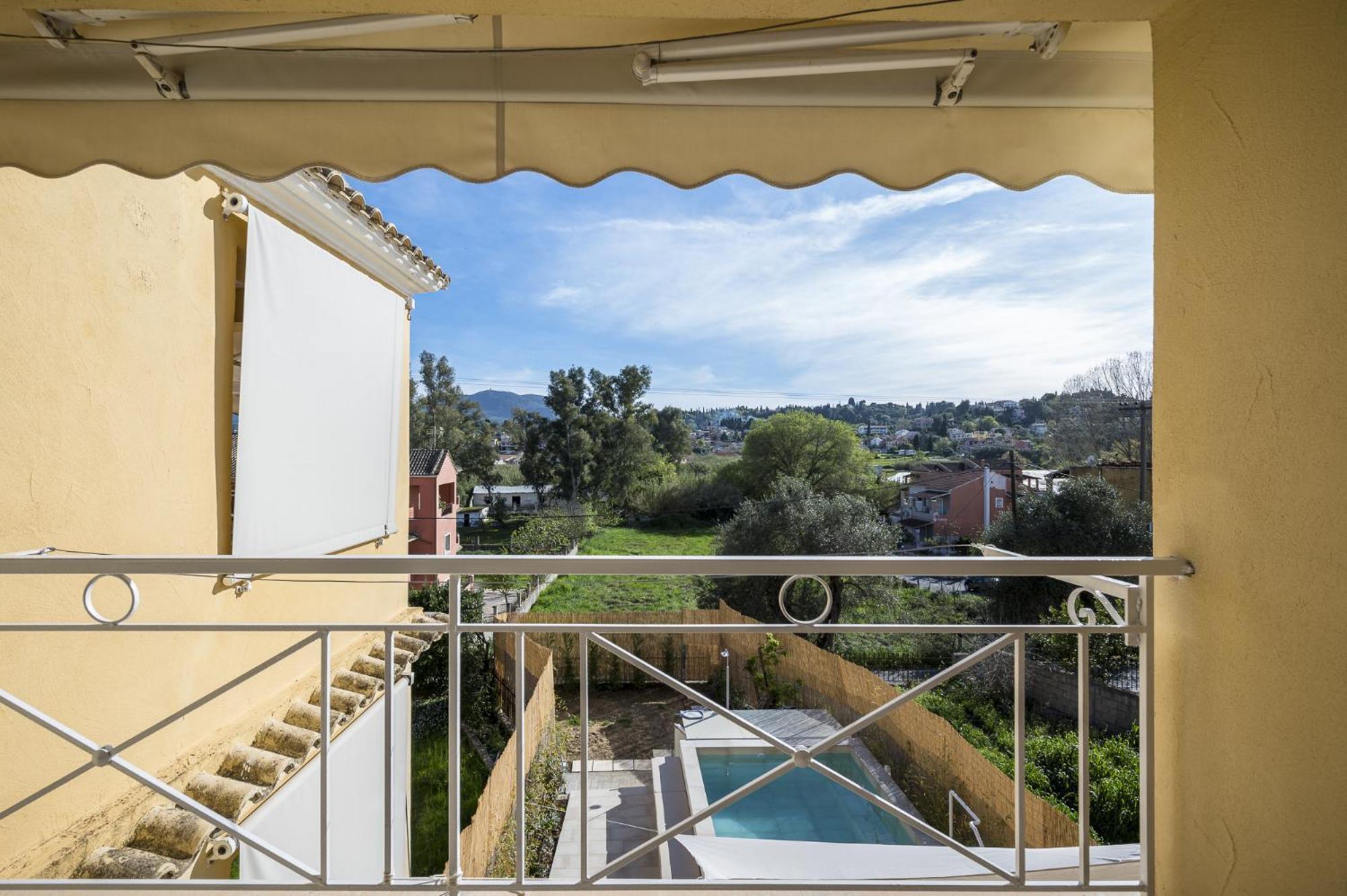 Villa Nina With Private Plunge Pool, 5Km To Corfu Town Extérieur photo