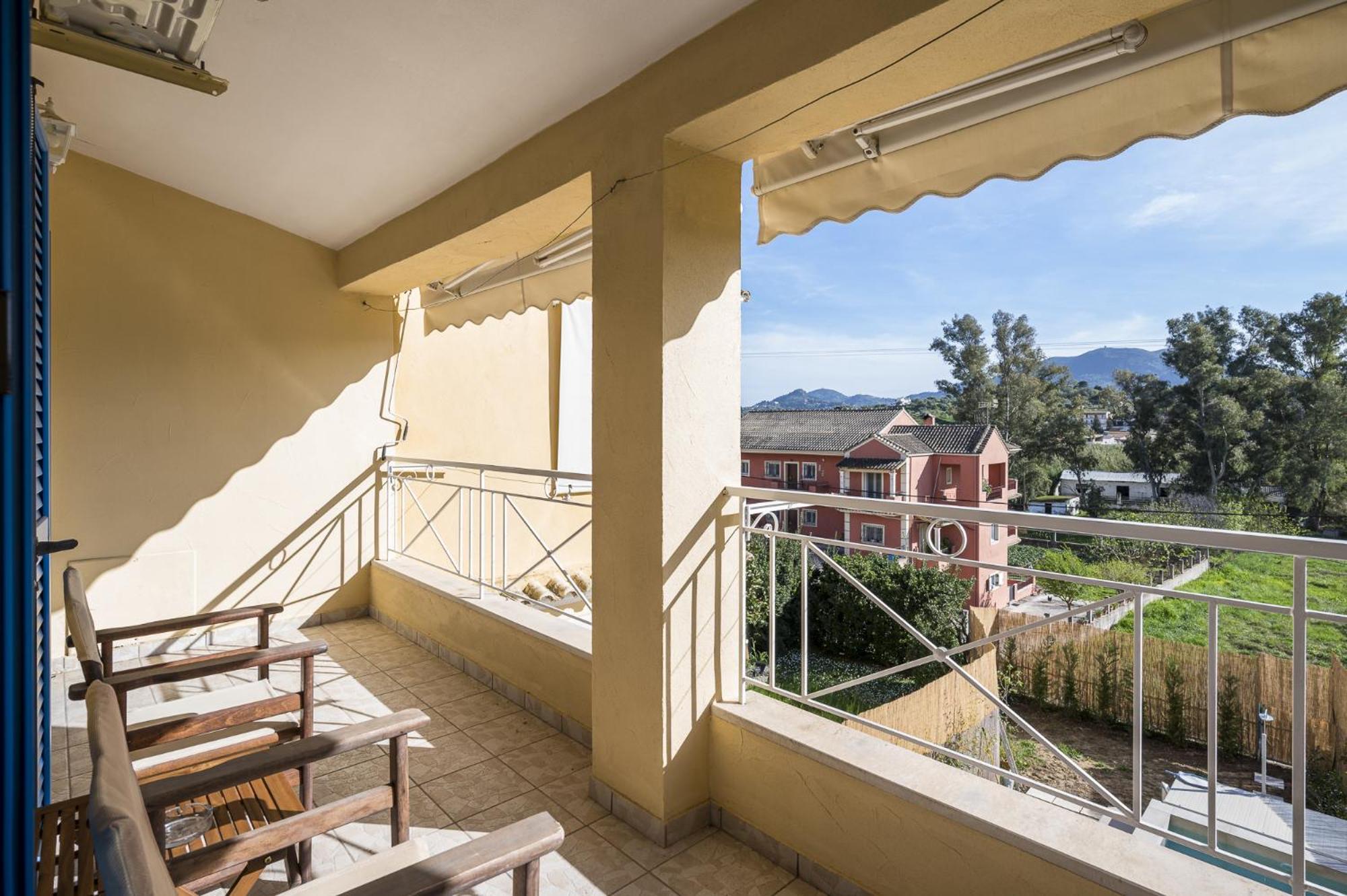 Villa Nina With Private Plunge Pool, 5Km To Corfu Town Extérieur photo